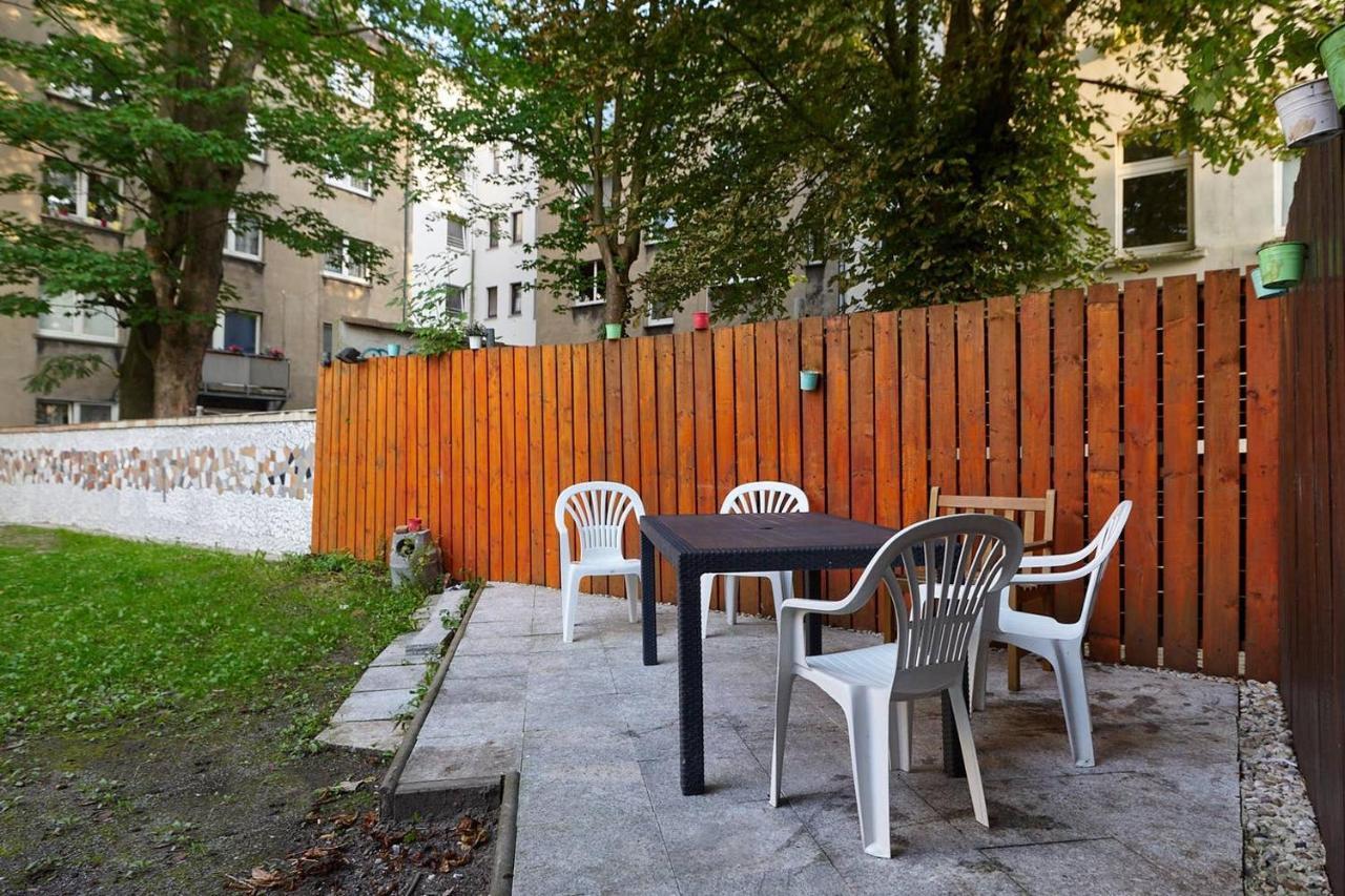 Modernes Apartment in Citynähe für bis zu 8 Personen Dortmund Exterior foto