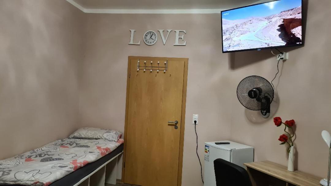 Modernes Apartment in Citynähe für bis zu 8 Personen Dortmund Exterior foto